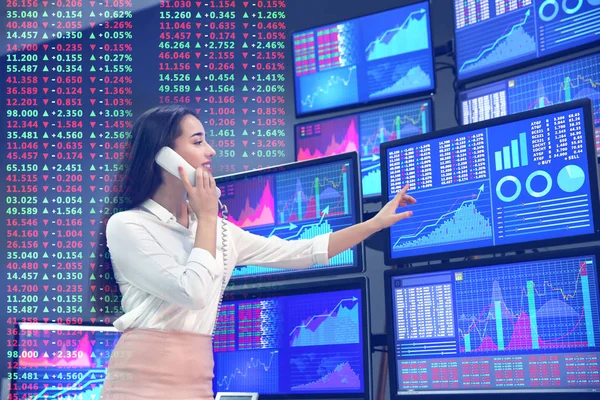 5 671 Female Trader Stock Photos Female Trader Images Depositphotos