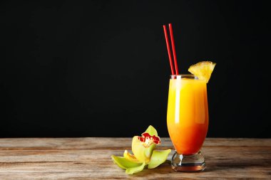 Cam Sex Beach kokteyl üzerinde 