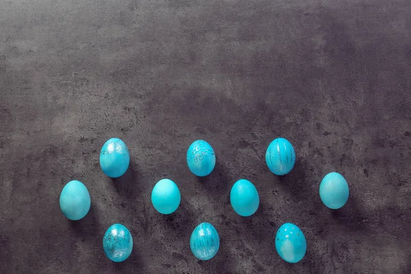 Huevos Pascua Teñidos Sobre Fondo Gris —  Fotos de Stock