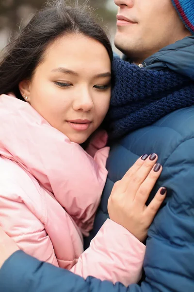 Schattig Paar Warme Kleding Voor Buiten — Stockfoto