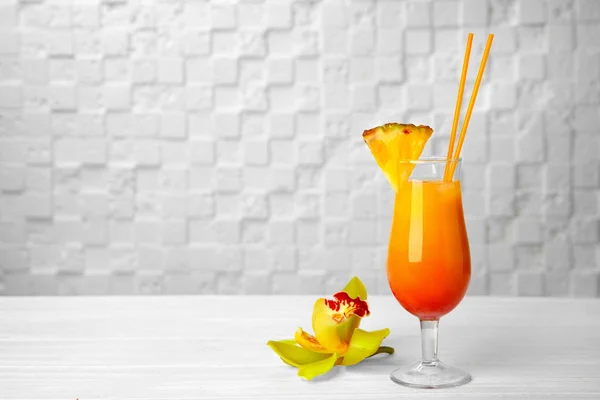 Glas med cocktail Sex på stranden — Stockfoto