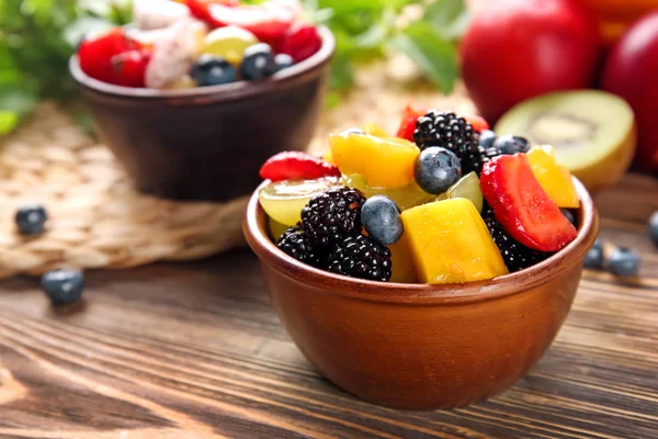 Salad buah lezat — Stok Gambar Salad buah lezat Stok Gambar