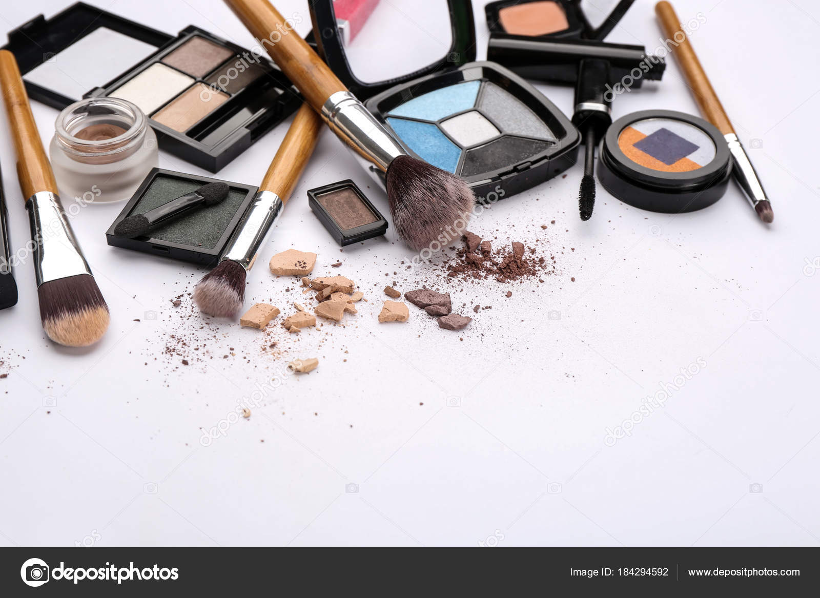Decorative cosmetics and toolsground Stock Photo by ©belchonock 184294592