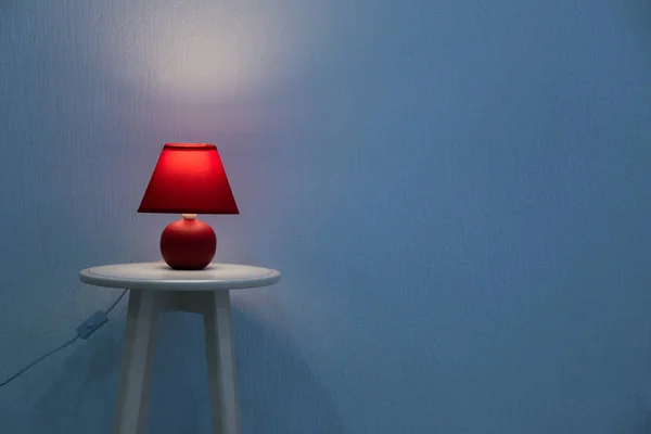 Elegante lampada da tavolo — Foto Stock