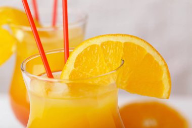 Sahilde, closeup kokteyl seks ile cam