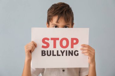 Küçük çocuk işareti ile kelime 