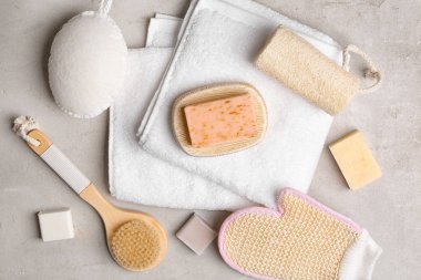 Masada yumuşak havlu ve banyo aksesuarları