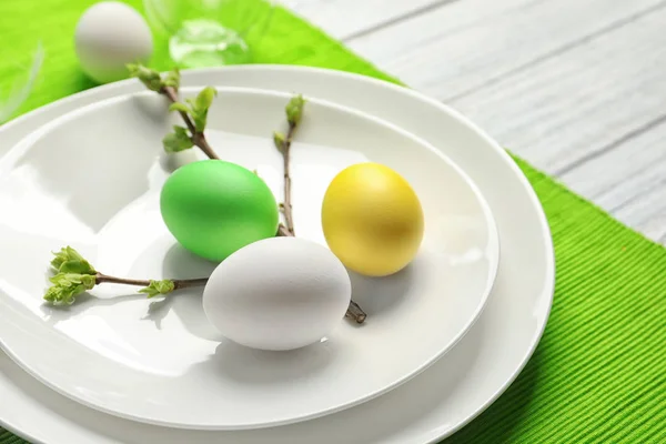 Piękne Świąteczne nakrycie stołu Wielkanoc — Zdjęcie stockowe