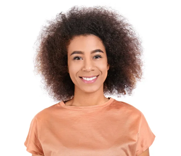 Mulher Afro Americana Atraente Posando Fundo Claro — Fotografia de Stock