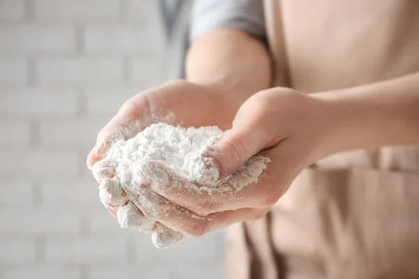 Woman Holding Wheat Flour Closeup — Stock Photo, Image