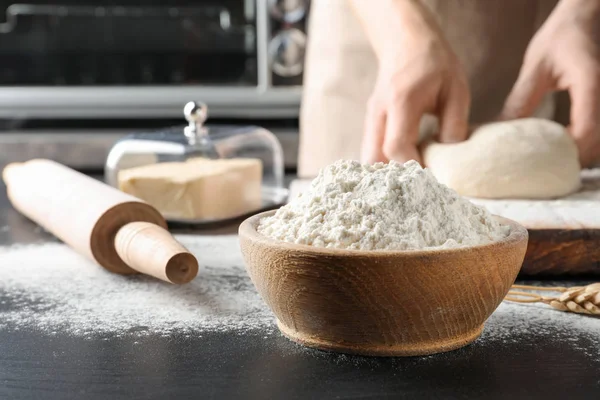 Bowl Wheat Flour Woman Kneading Dough Background — Stock Photo, Image
