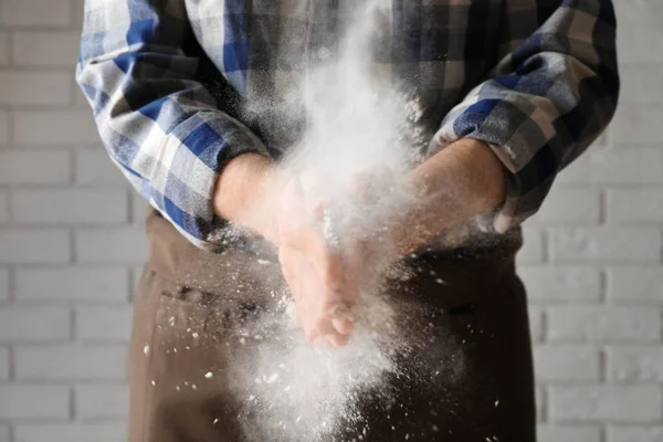 Man Clapping Sprinkling Flour Closeup — Stock Photo, Image
