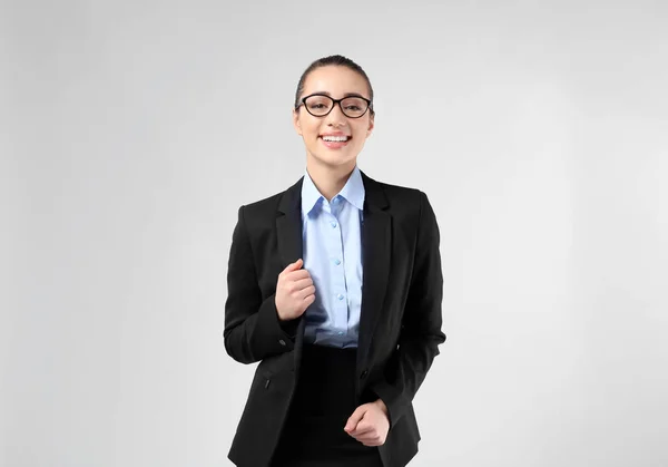 Beautiful Young Businesswoman Elegant Suit Light Background — Stock Photo, Image