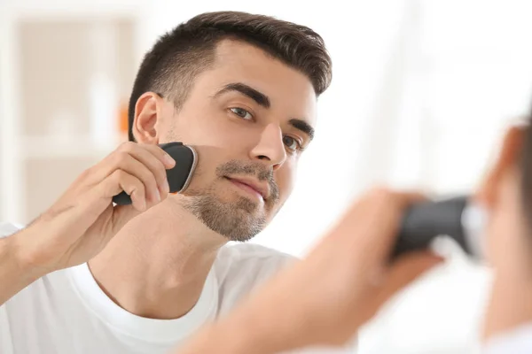 Handsome Young Man Shaving Bathroom — Stock Photo, Image