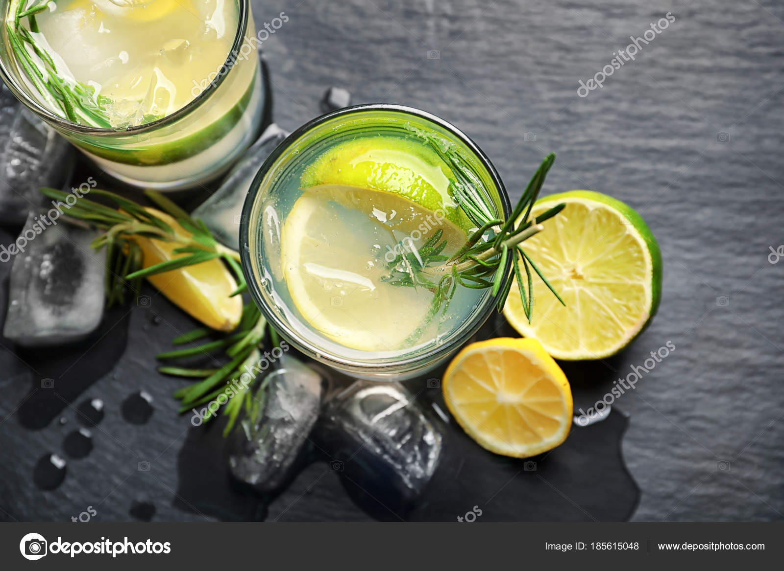Leckere Limonade Mit Limette Im Glas Auf Dem Tisch Stockfotografie Lizenzfreie Fotos C Belchonock 185615048 Depositphotos