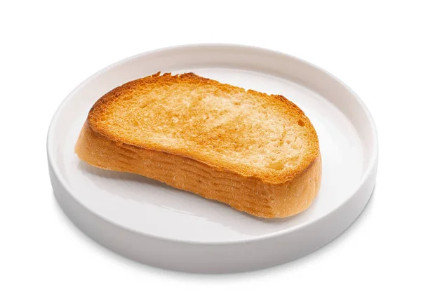 Тарілка зі смачним підсмаженим хлібом на білому тлі — стокове фото