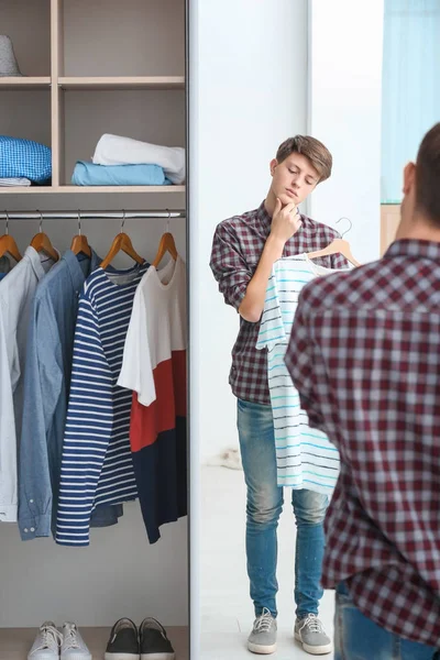Teenager Shirt Looking Wardrobe Mirror Home — Stock Photo, Image