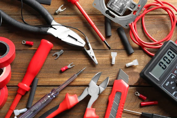 Diferentes Herramientas Eléctricas Sobre Fondo Madera — Foto de Stock