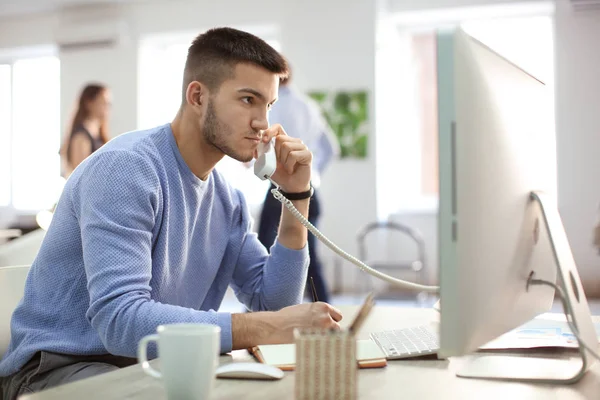 Young Man Working Office — Stock Photo, Image