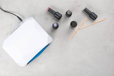 Ultraviyole lamba masada koltuklu saç yıkama teknesi