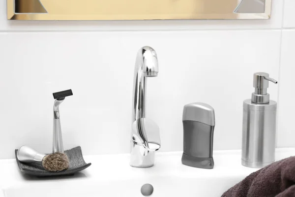 Shaving accessories for man on sink — Stock Photo, Image