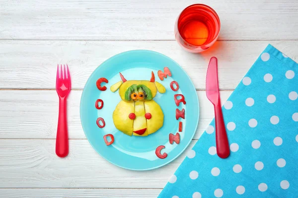 Funny Potravin Nápad Pro Dítě Snídani Dřevěné Pozadí — Stock fotografie