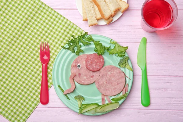 Lustige Essidee Für Kinderfrühstück Auf Holzgrund — Stockfoto