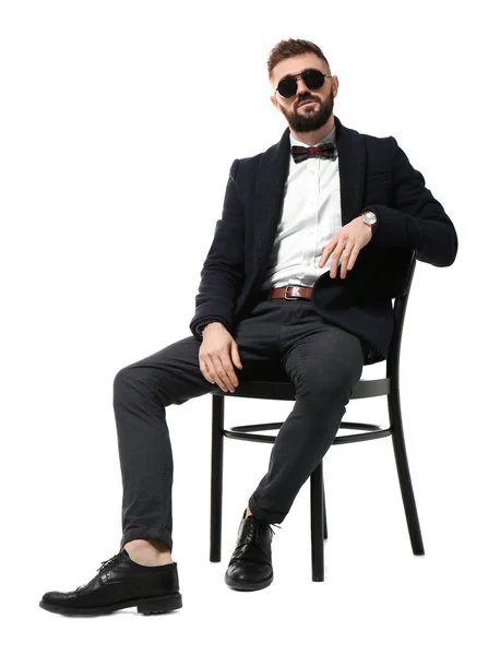 Portret Van Knappe Hipster Stijlvolle Outfit Witte Achtergrond — Stockfoto