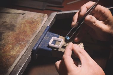 Kuyumcu muayene mücevher Atölyesi