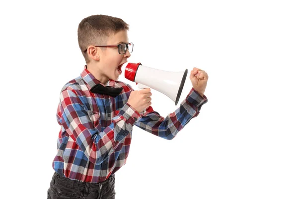 Emotionaler Kleiner Junge Ruft Megafon Auf Weißem Hintergrund — Stockfoto