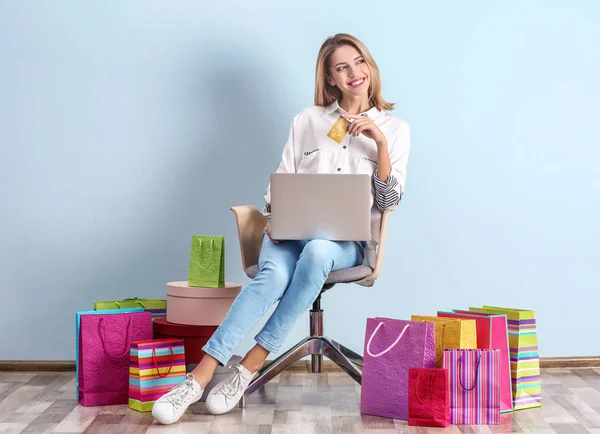 Conceito de compras online — Fotografia de Stock