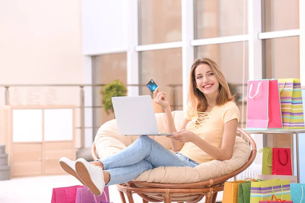 Concepto de compras online — Foto de Stock