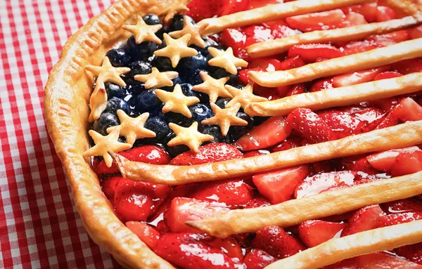 Tasty American flag pie — Stock Photo, Image