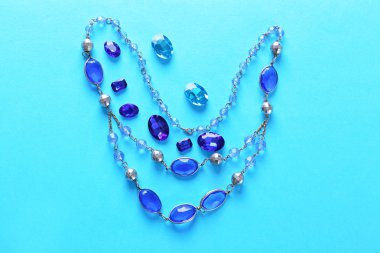 Değerli taşlar ile güzel mücevher