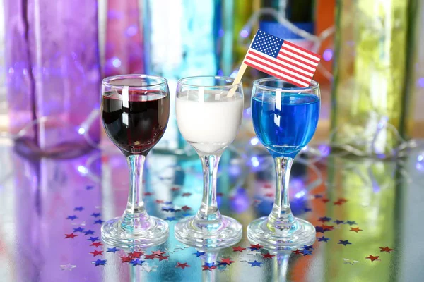 Cocktails in de kleuren van de Amerikaanse vlag — Stockfoto