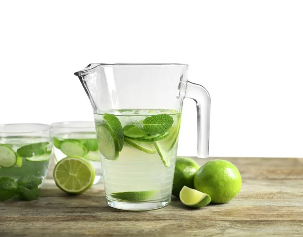 Gustosa limonata con cetriolo — Foto Stock