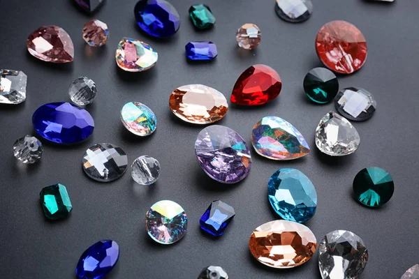 Precious stones for jewellery
