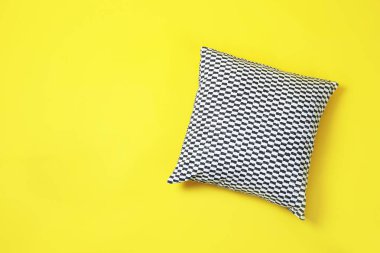 Şık yumuşak yastık 