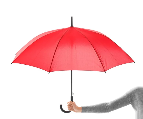 Γυναίκα που κρατά κομψό κόκκινη ομπρέλα σε λευκό φόντο — Φωτογραφία Αρχείου