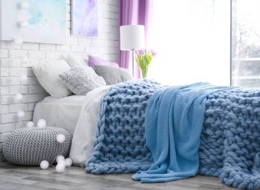 Rahat oda iç rahat yatak. Modern ev tasarımı