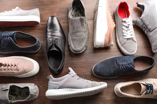 Different male shoes — Stock Photo, Image