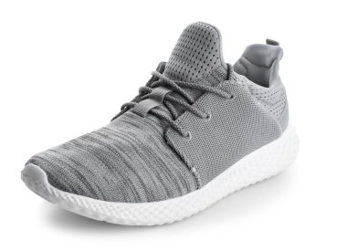 Beyaz arka planda spor erkek ayakkabısı