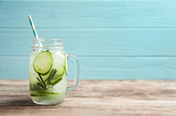 Mason jar färska lemonad — Stockfoto