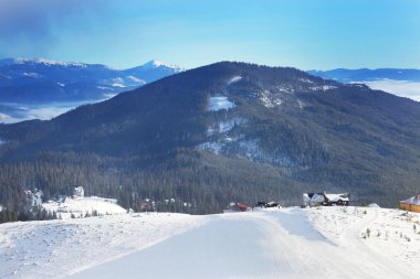 Karlı Resort kayak pisti