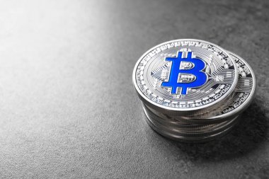 Grey gümüş bitcoins 