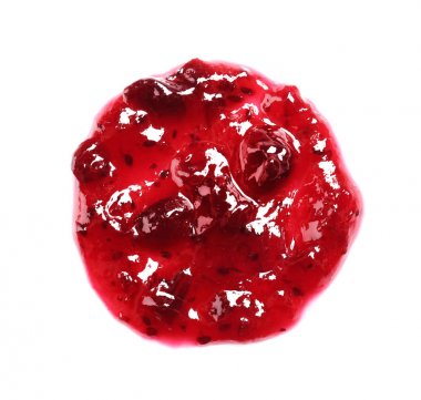 Beyaz arkaplanda tatlı reçel izole