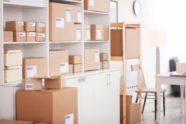 Parsel ev ofis istemcisinde sevkıyata hazır