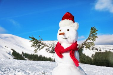 Kardan adam mountain Resort güneşli kış tatili