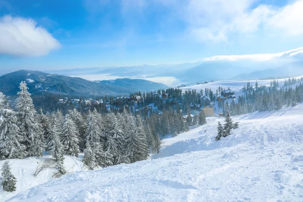 Ski Slope Snowy Resort Sunny Winter Day — Stock Photo, Image