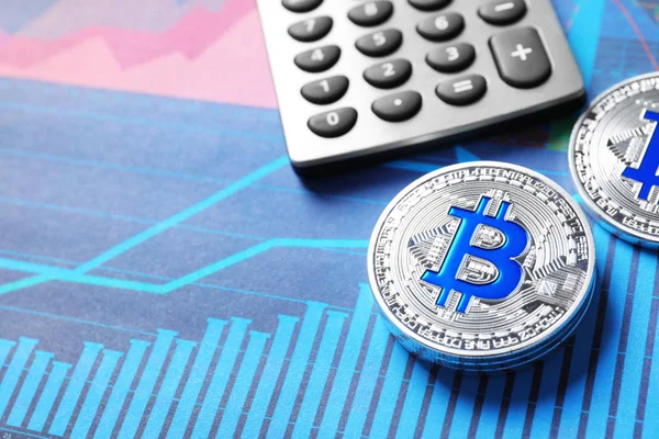 Gümüş Bitcoins Grafik Hesap Makinesi Ticaret Finansmanı — Stok fotoğraf